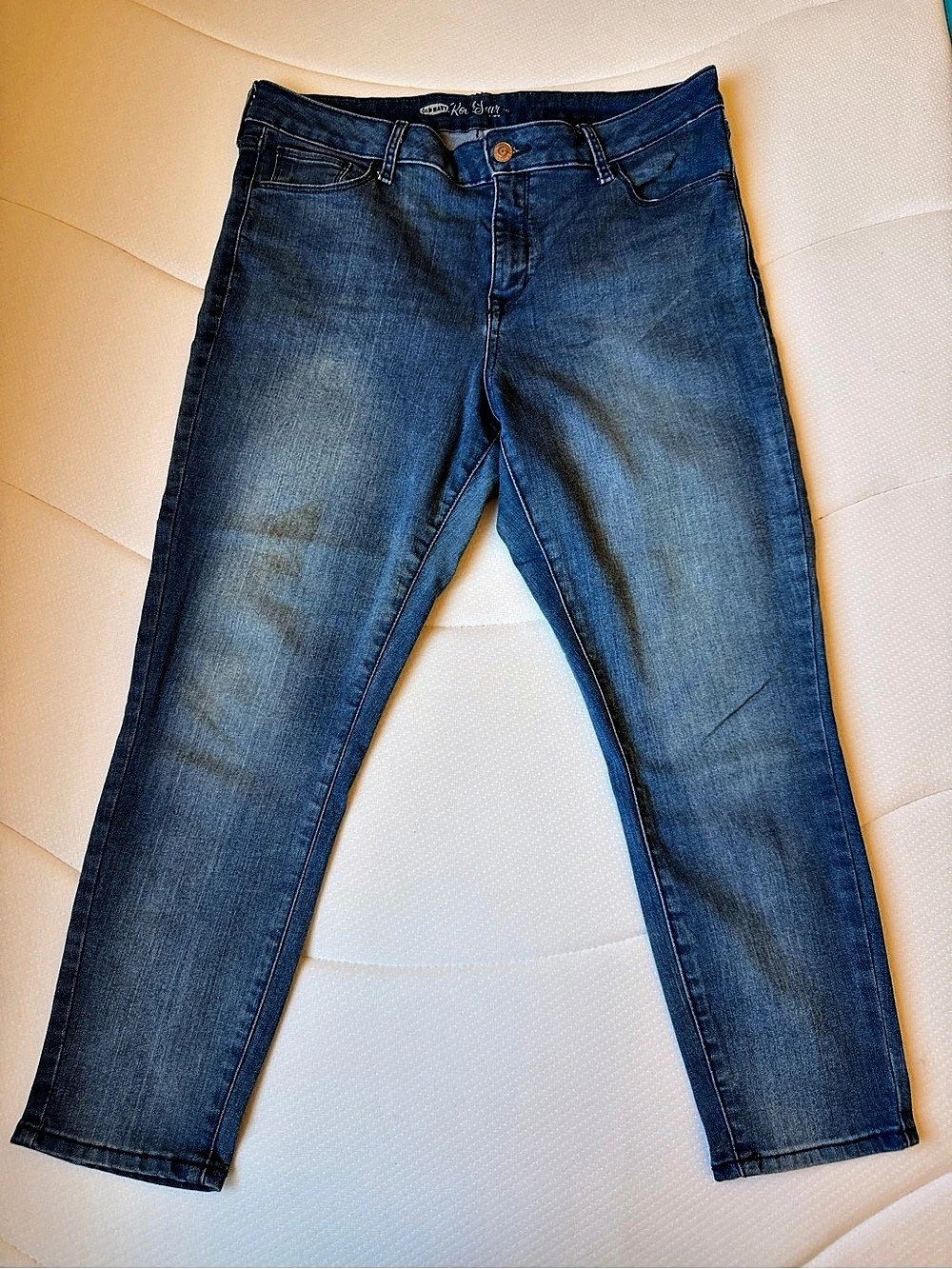 Old Navy Rock Star Straight Leg Skinny Jeans Denim Blue Size 14 Cotton Blend